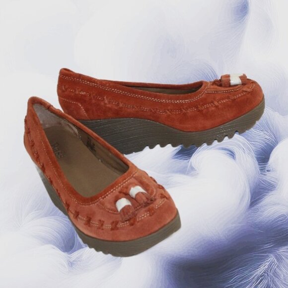 Bass EL Paso Cinnamon Rust Suede Slip-On Wedge, Size 7 (New) - Picture 4 of 8